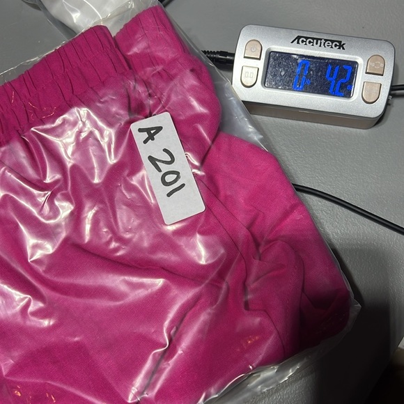 Kourt NWT Pink‎ Linen Sleeveless Crop Top Size Large Barbie Coastal Grandma - Picture 13 of 13